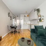 Spacious In With A Desk For Remote Work And A Balcony By Renters Wrocław