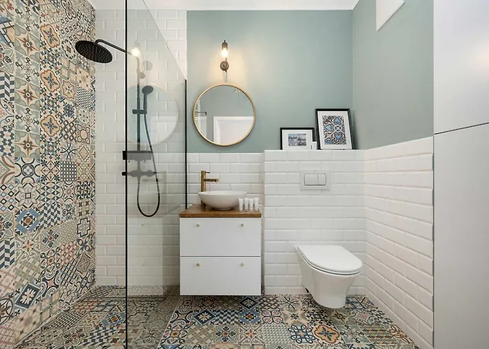 Διαμέρισμα Spacious In Wroclaw With A Desk For Remote Work And A Balcony By Renters *